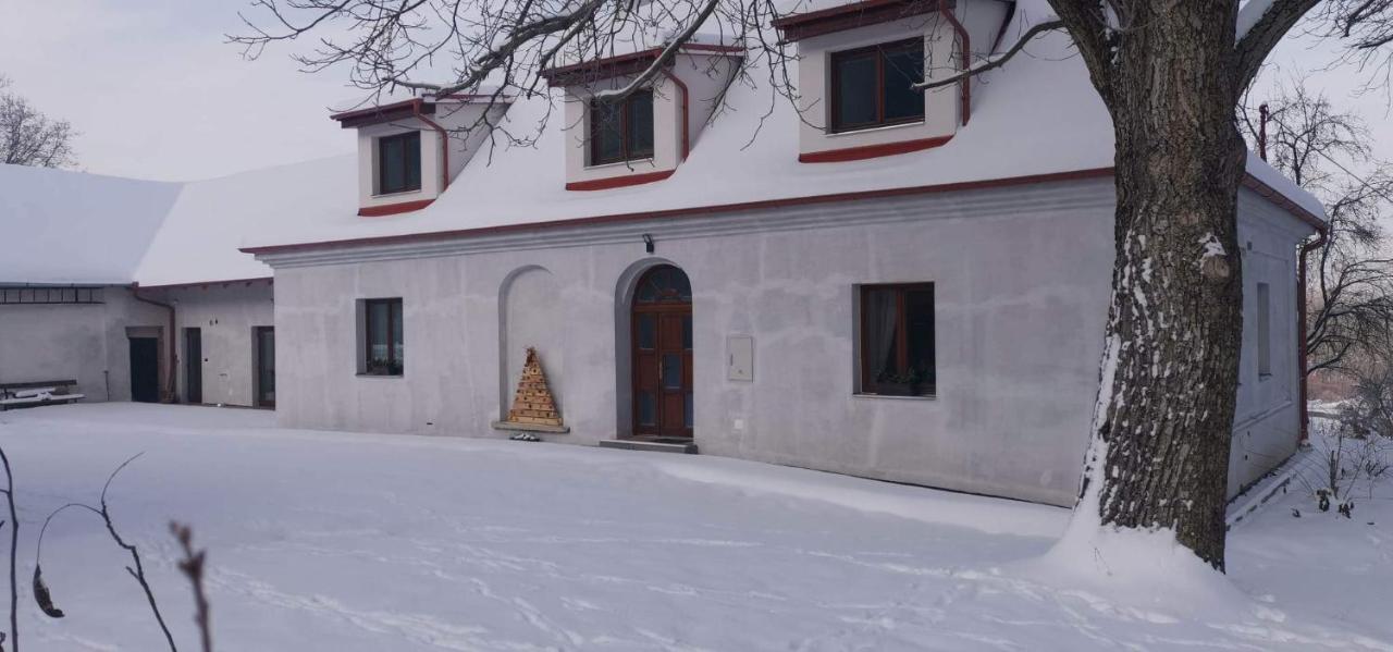 Ruzickuv Dvur Apartment Hranice  Exterior photo